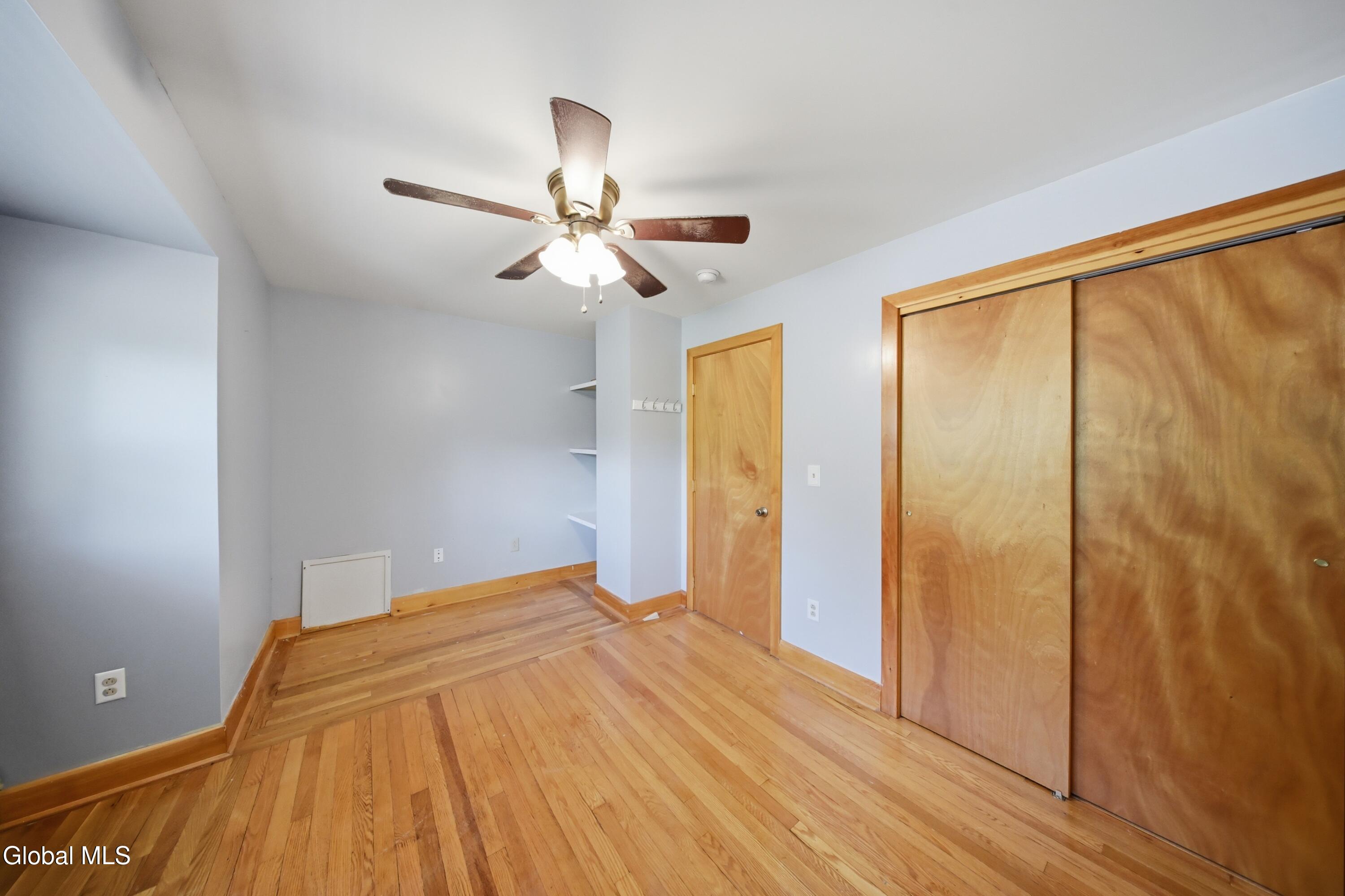 189 River Road Glenmont NY 12077