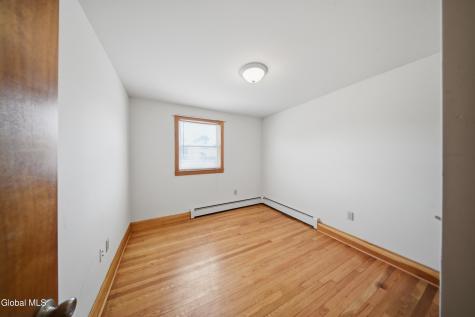 189 River Road Glenmont NY 12077