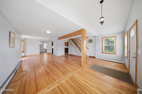 189 River Road Glenmont NY 12077