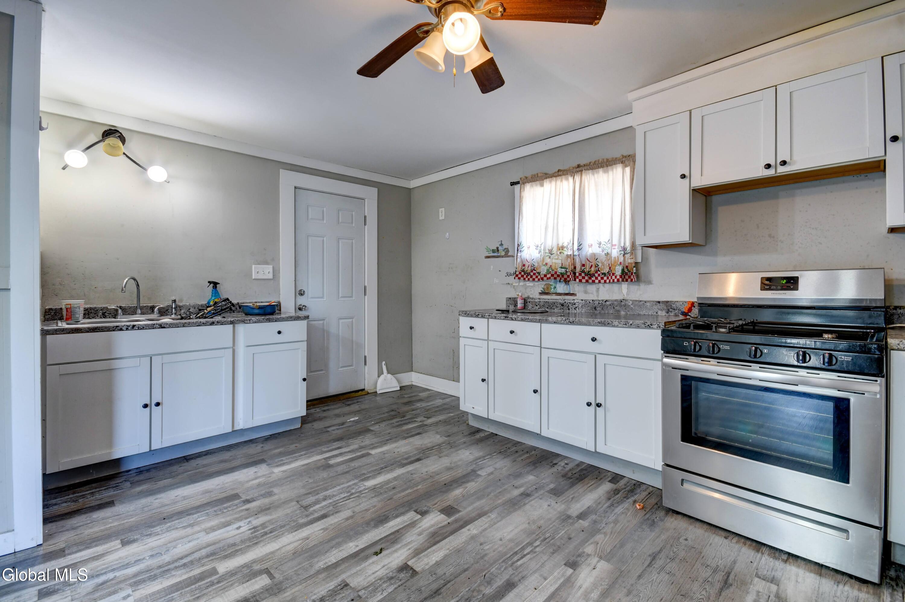 18 W Main Street Nelliston NY 13410