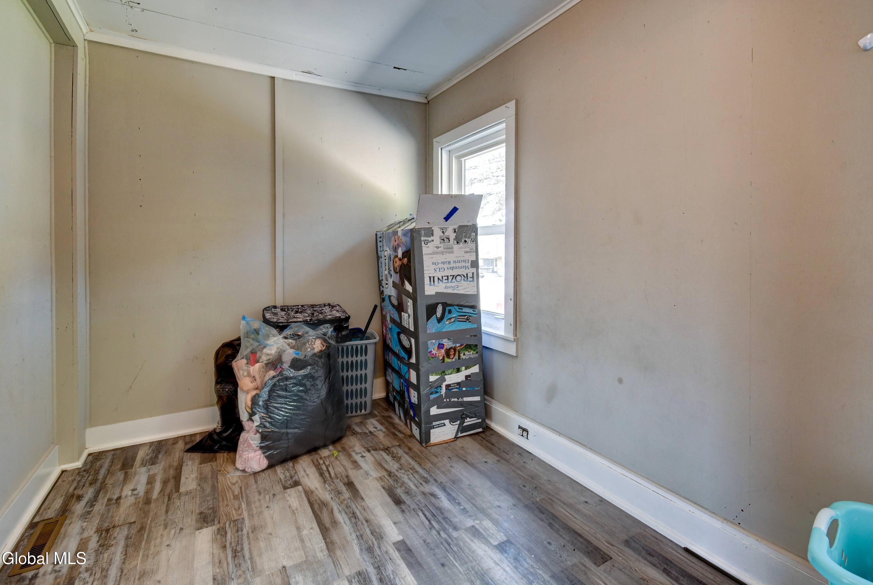 18 W Main Street Nelliston NY 13410
