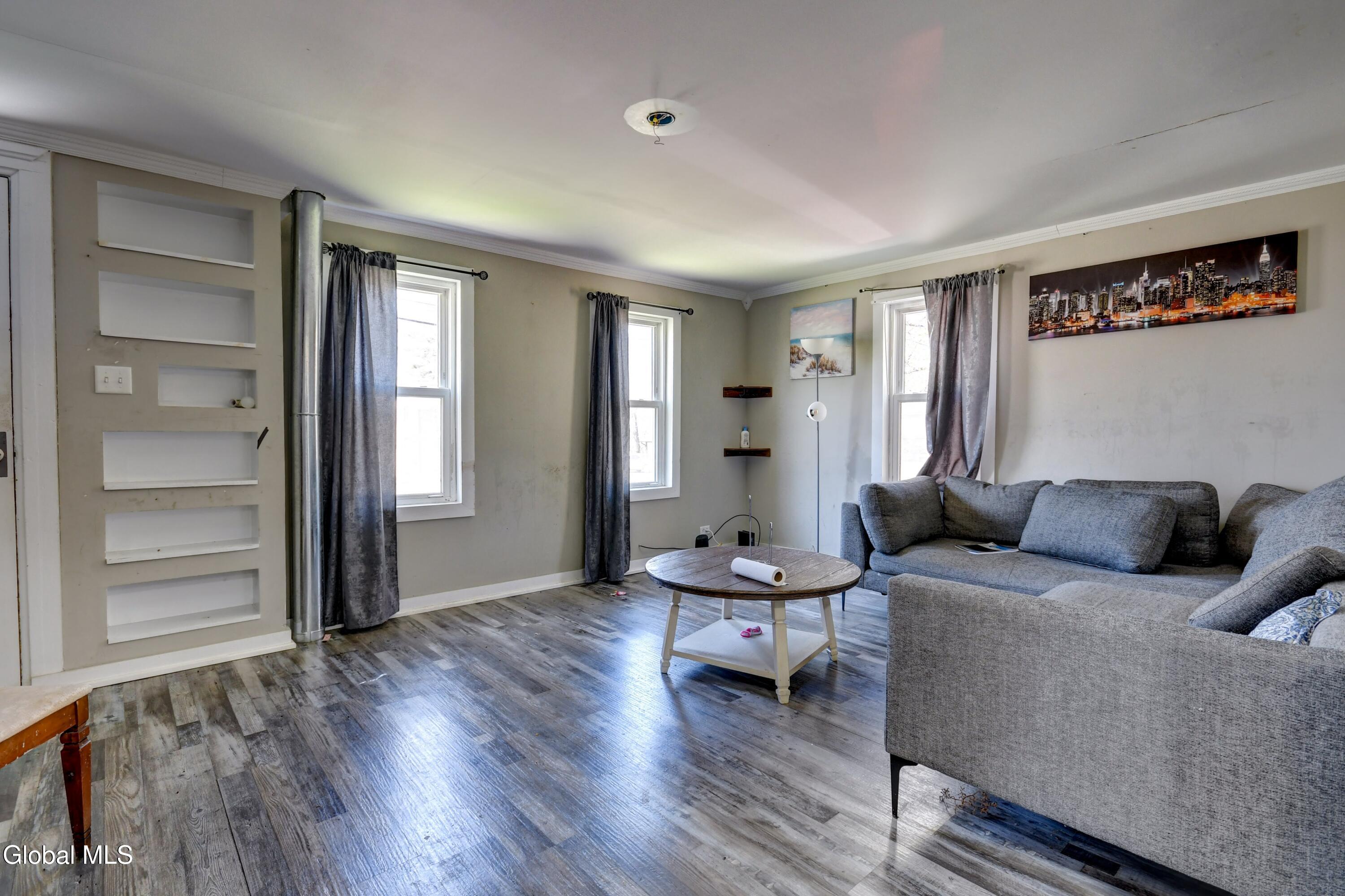 18 W Main Street Nelliston NY 13410
