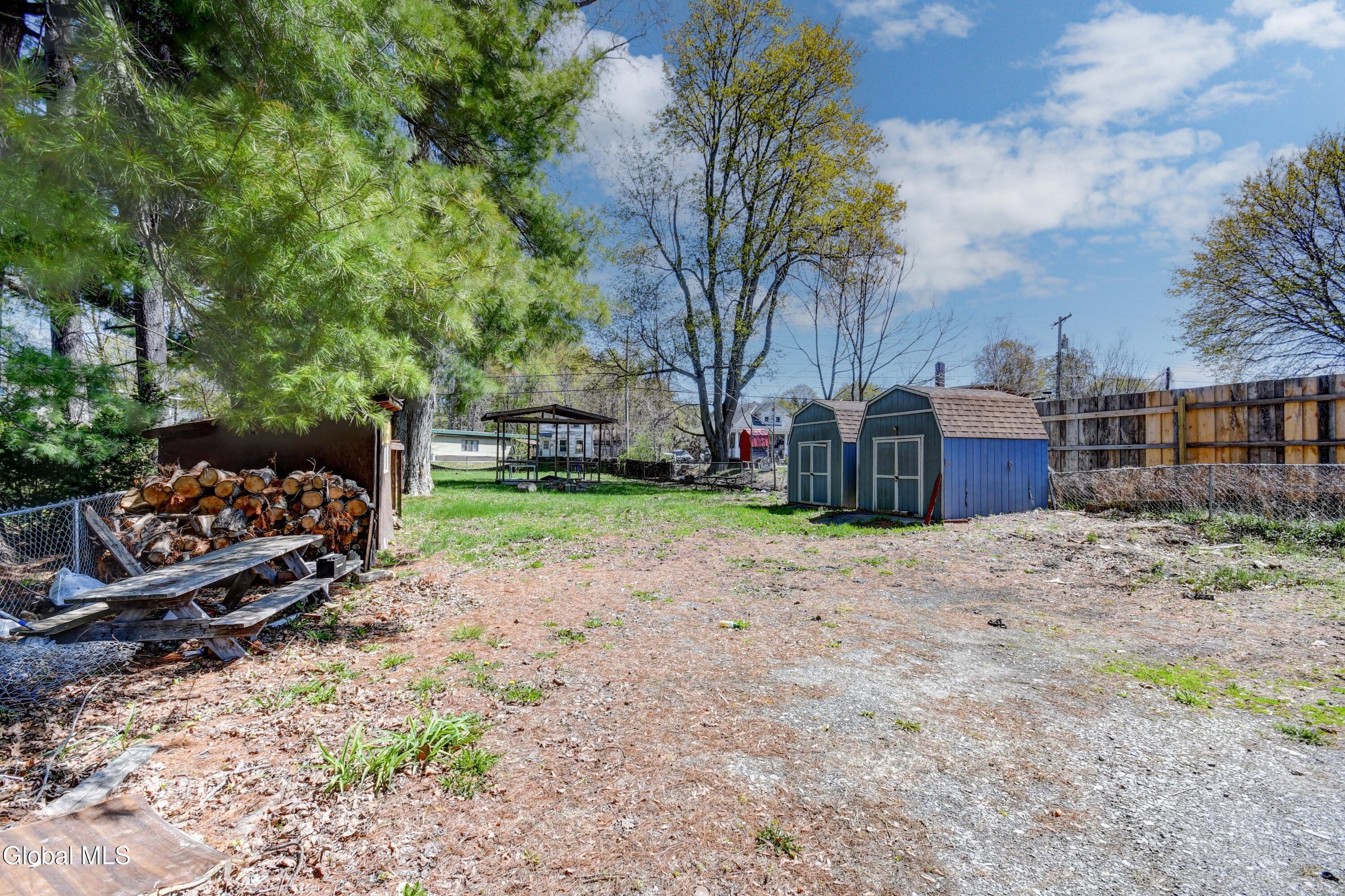 18 W Main Street Nelliston NY 13410
