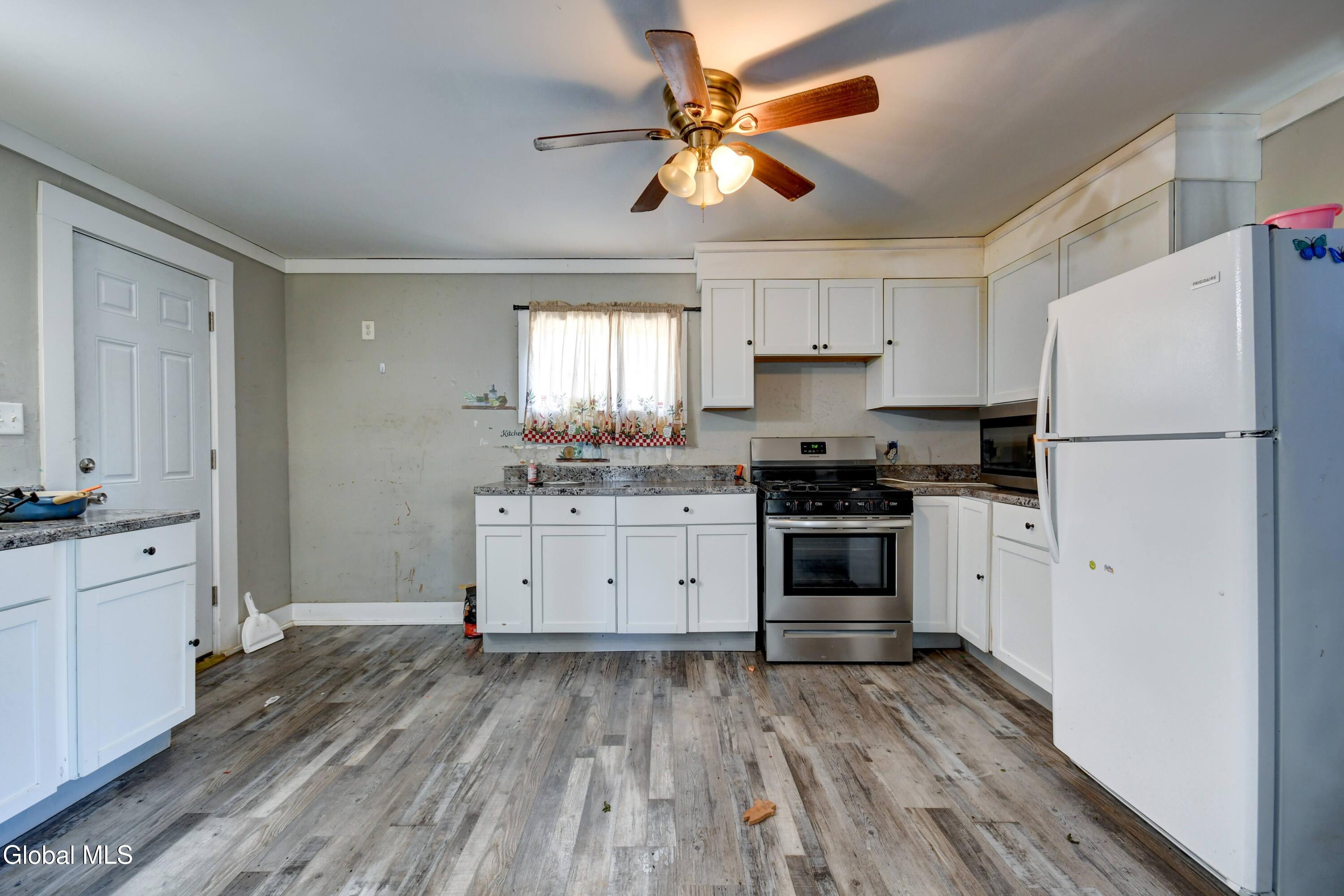 18 W Main Street Nelliston NY 13410