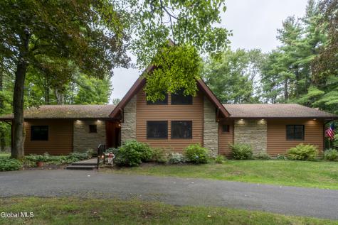 93 Brown Road Stillwater NY 12170