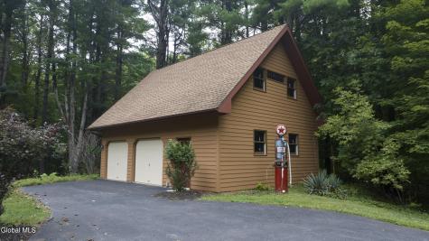 93 Brown Road Stillwater NY 12170