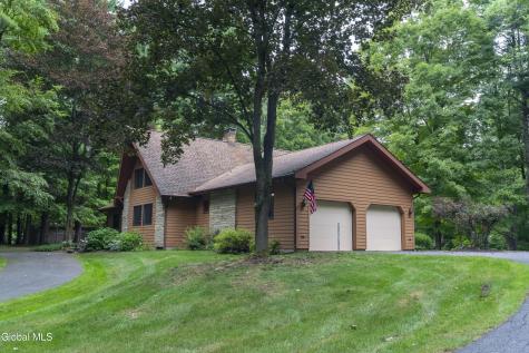 93 Brown Road Stillwater NY 12170