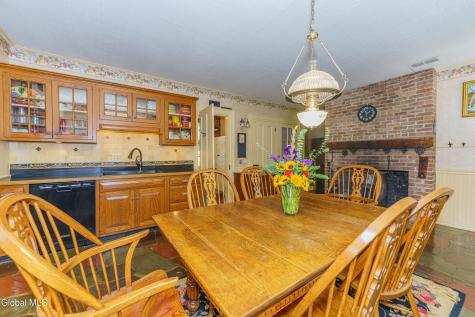 1110 River Road Schodack Landing NY 12156
