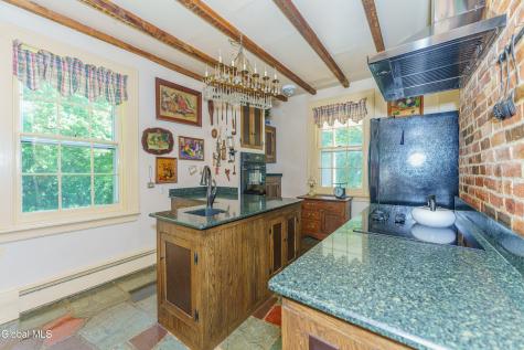 1110 River Road Schodack Landing NY 12156