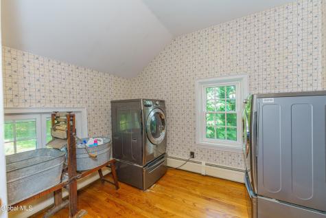 1110 River Road Schodack Landing NY 12156