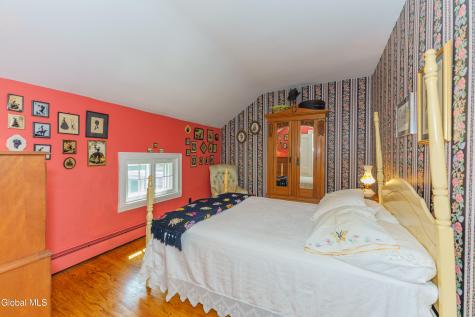 1110 River Road Schodack Landing NY 12156
