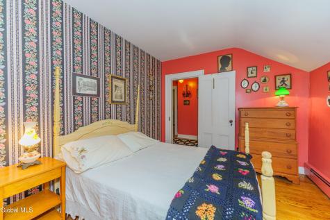 1110 River Road Schodack Landing NY 12156