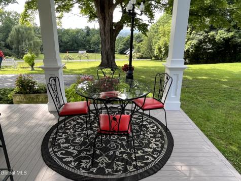 1110 River Road Schodack Landing NY 12156