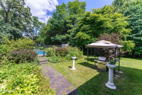 1110 River Road Schodack Landing NY 12156