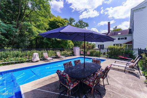 1110 River Road Schodack Landing NY 12156