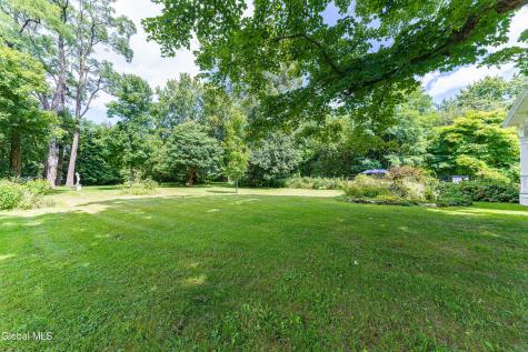 1110 River Road Schodack Landing NY 12156