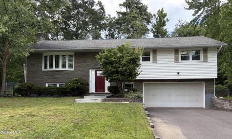 606 Via Ponderosa Schenectady NY 12303