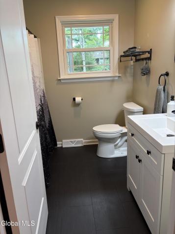 606 Via Ponderosa Schenectady NY 12303