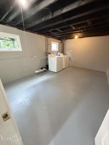 606 Via Ponderosa Schenectady NY 12303