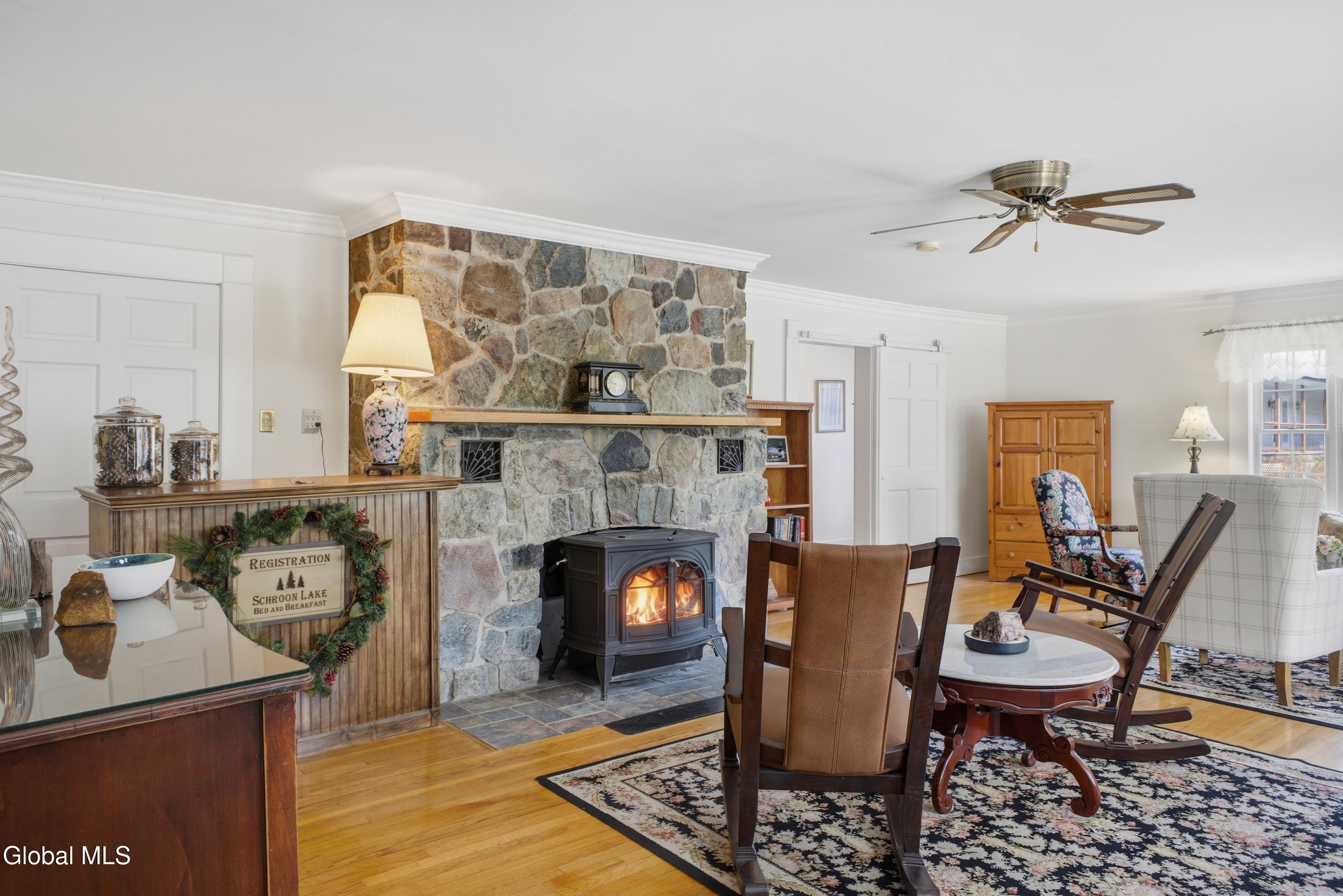 1525 U.s. 9 Schroon Lake NY 12870