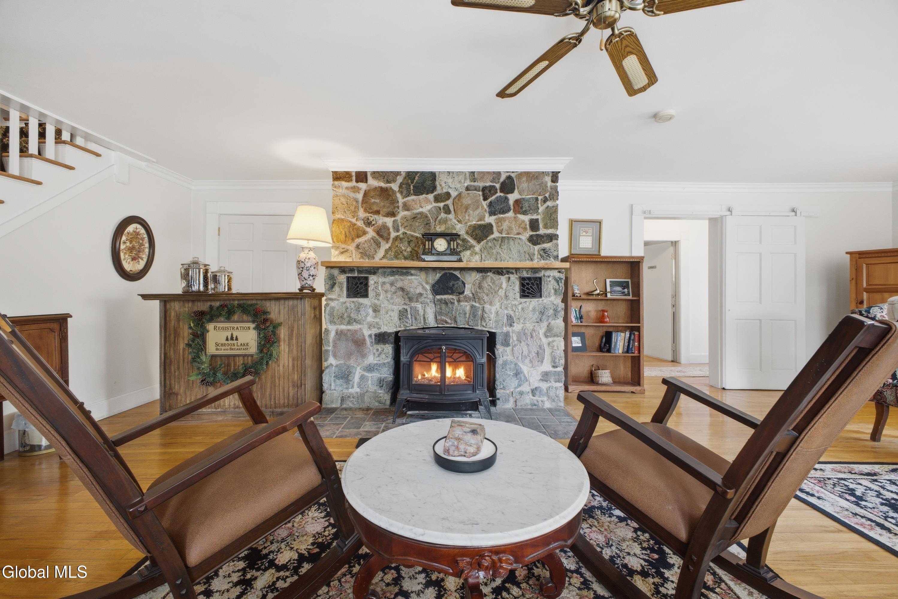 1525 U.s. 9 Schroon Lake NY 12870