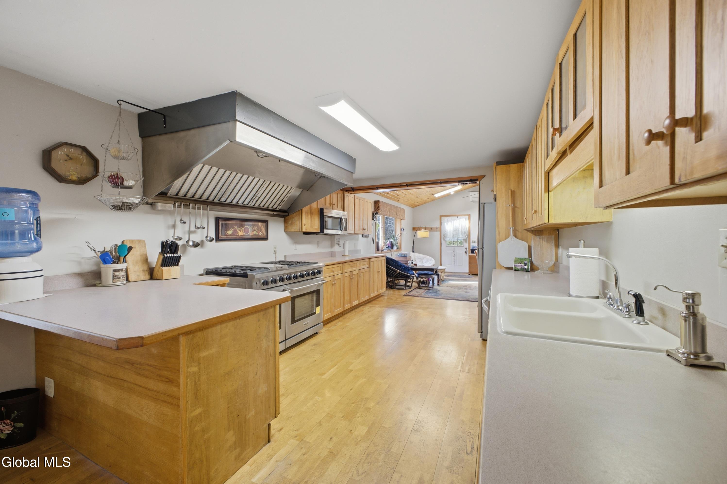 1525 U.s. 9 Schroon Lake NY 12870