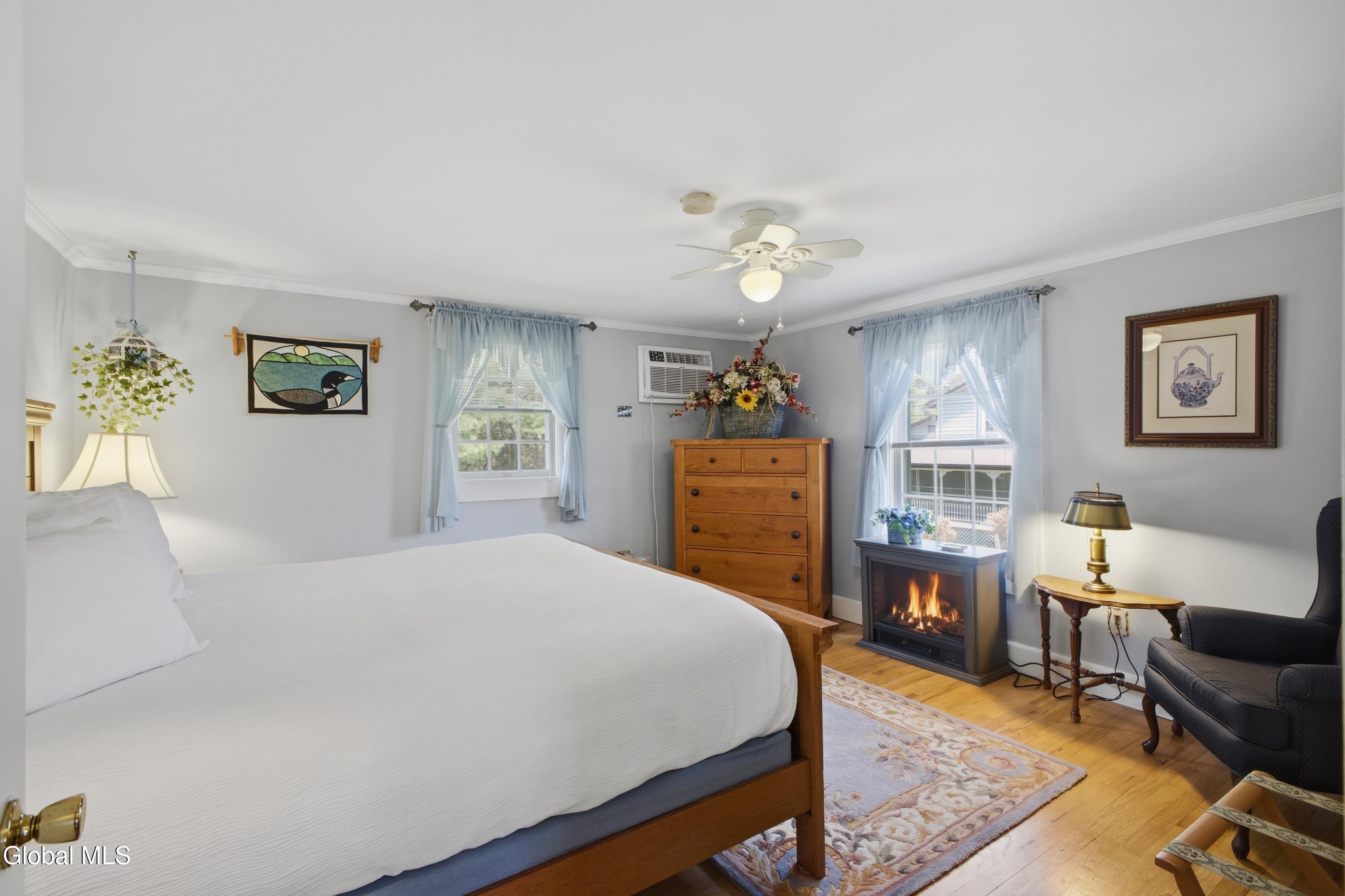 1525 U.s. 9 Schroon Lake NY 12870