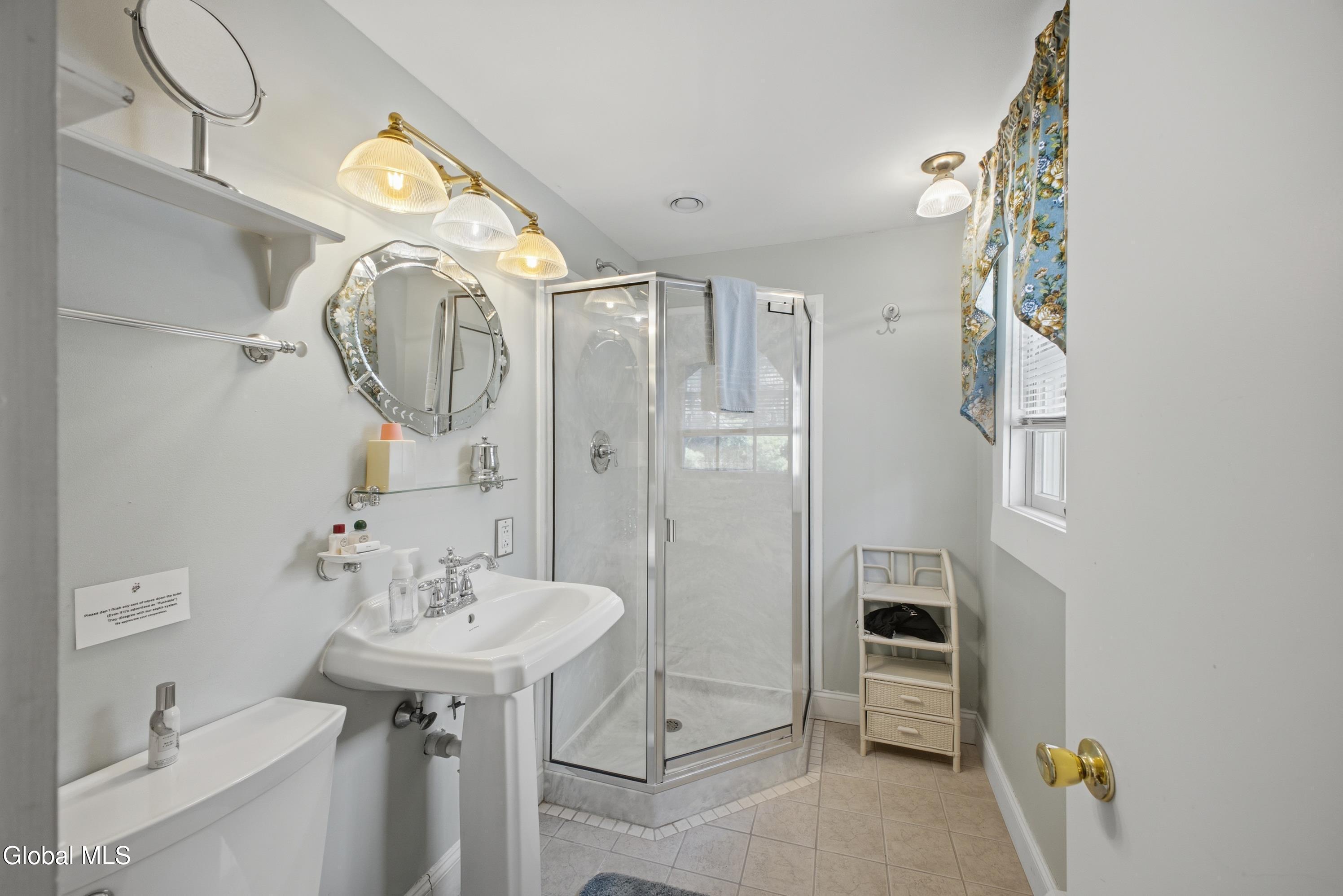 1525 U.s. 9 Schroon Lake NY 12870