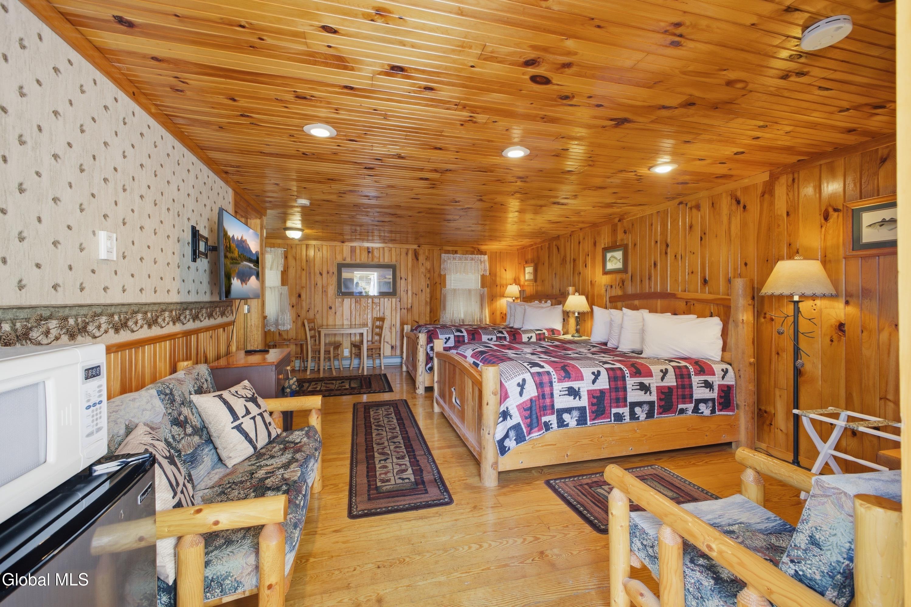 1525 U.s. 9 Schroon Lake NY 12870