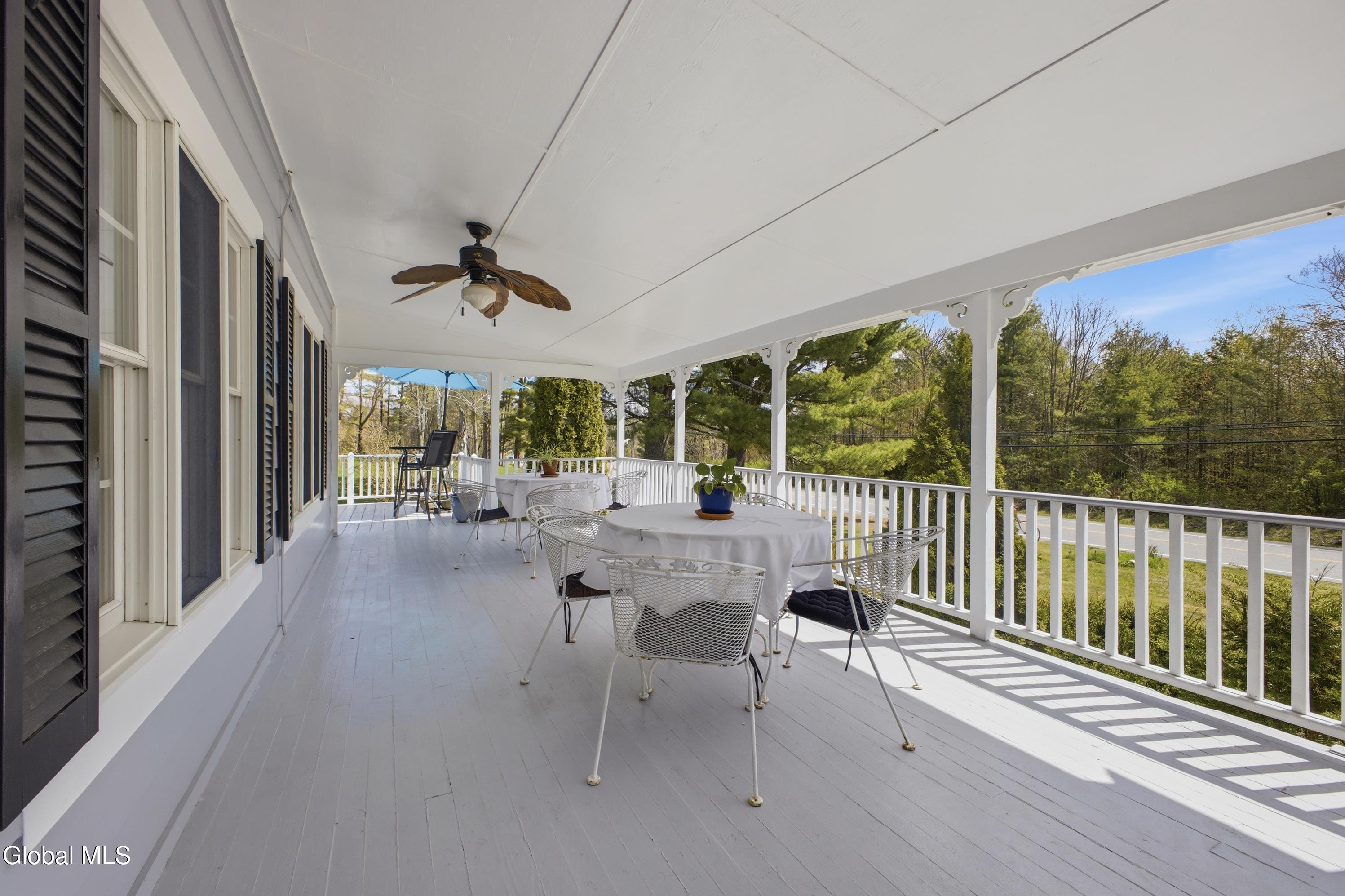 1525 U.s. 9 Schroon Lake NY 12870