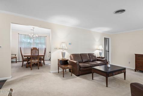 7 Rolling Brook Court Clifton Park NY 12065