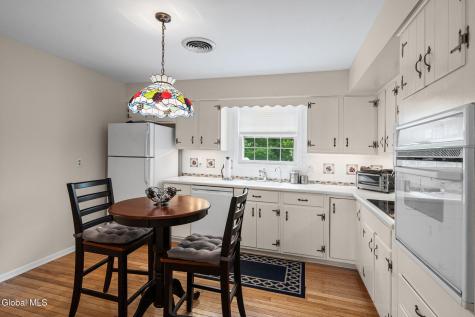 7 Rolling Brook Court Clifton Park NY 12065