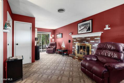 7 Rolling Brook Court Clifton Park NY 12065