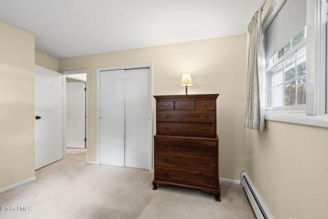 7 Rolling Brook Court Clifton Park NY 12065