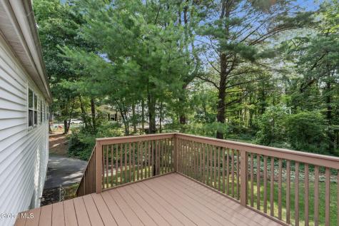 7 Rolling Brook Court Clifton Park NY 12065