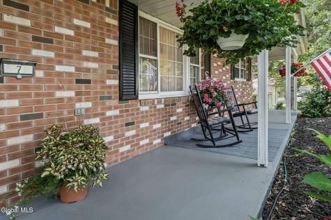 7 Rolling Brook Court Clifton Park NY 12065
