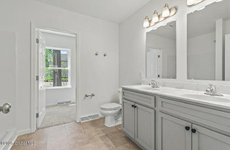 161 Steadwell Road Amsterdam NY 12010