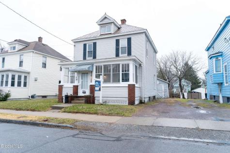 37 Chiswell Street Schenectady NY 12304