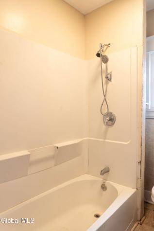 37 Chiswell Street Schenectady NY 12304