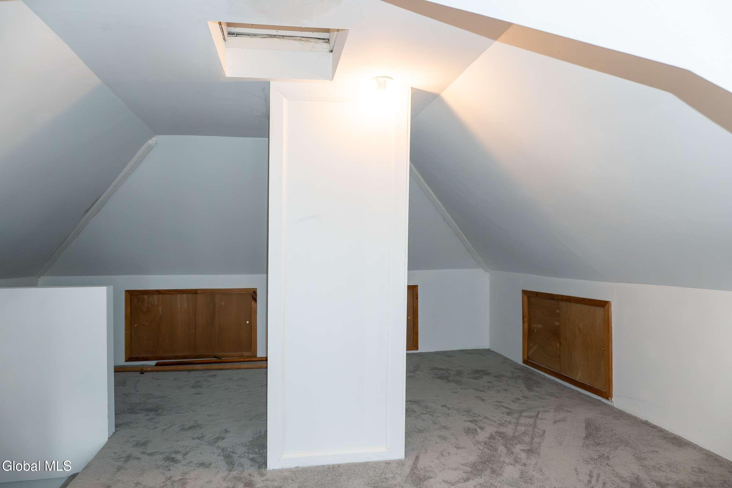 37 Chiswell Street Schenectady NY 12304