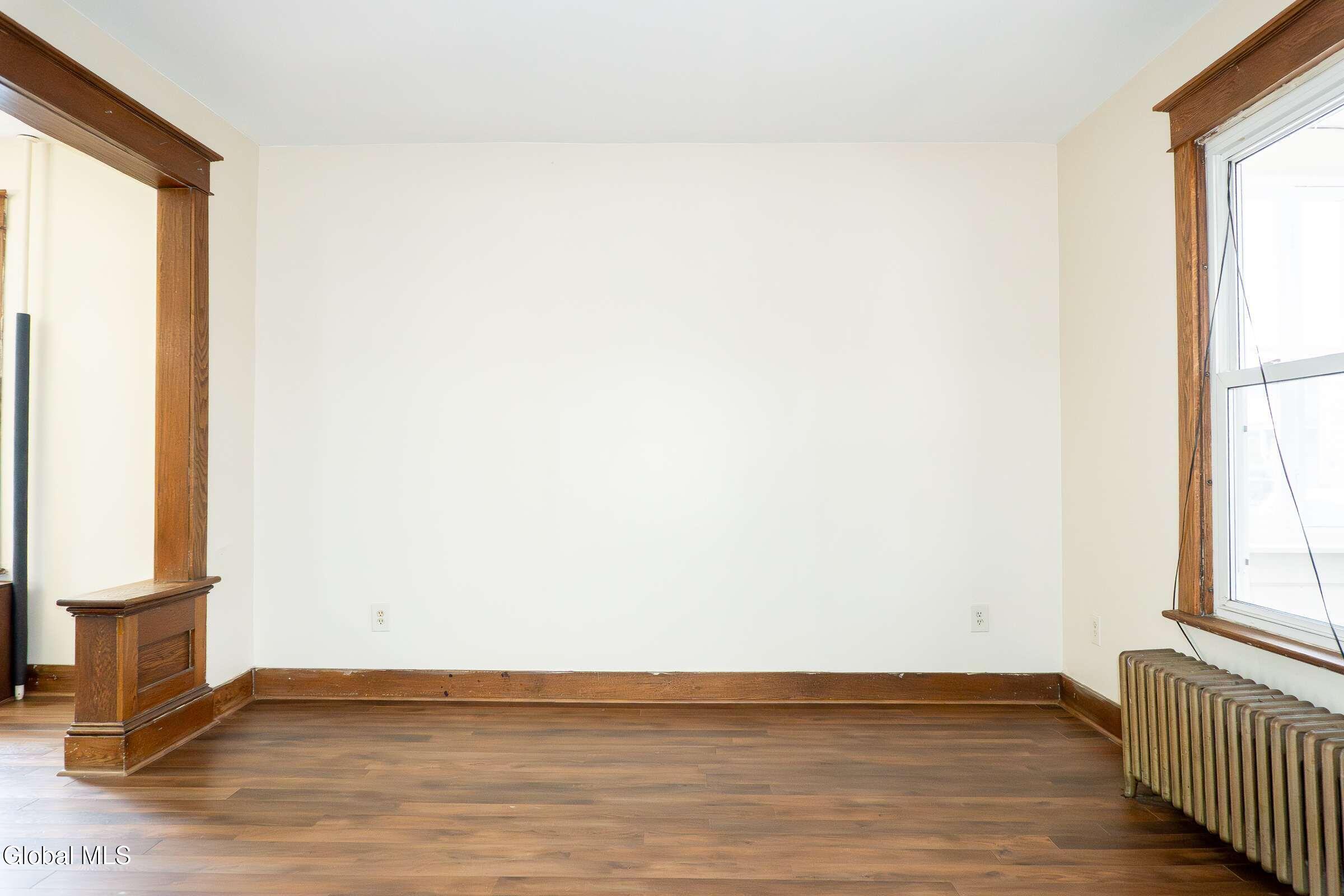 37 Chiswell Street Schenectady NY 12304