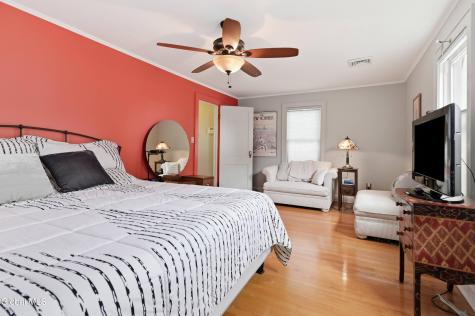 59 Academy Road Albany NY 12208