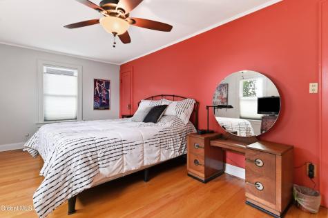 59 Academy Road Albany NY 12208