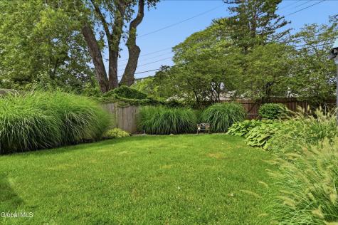 59 Academy Road Albany NY 12208
