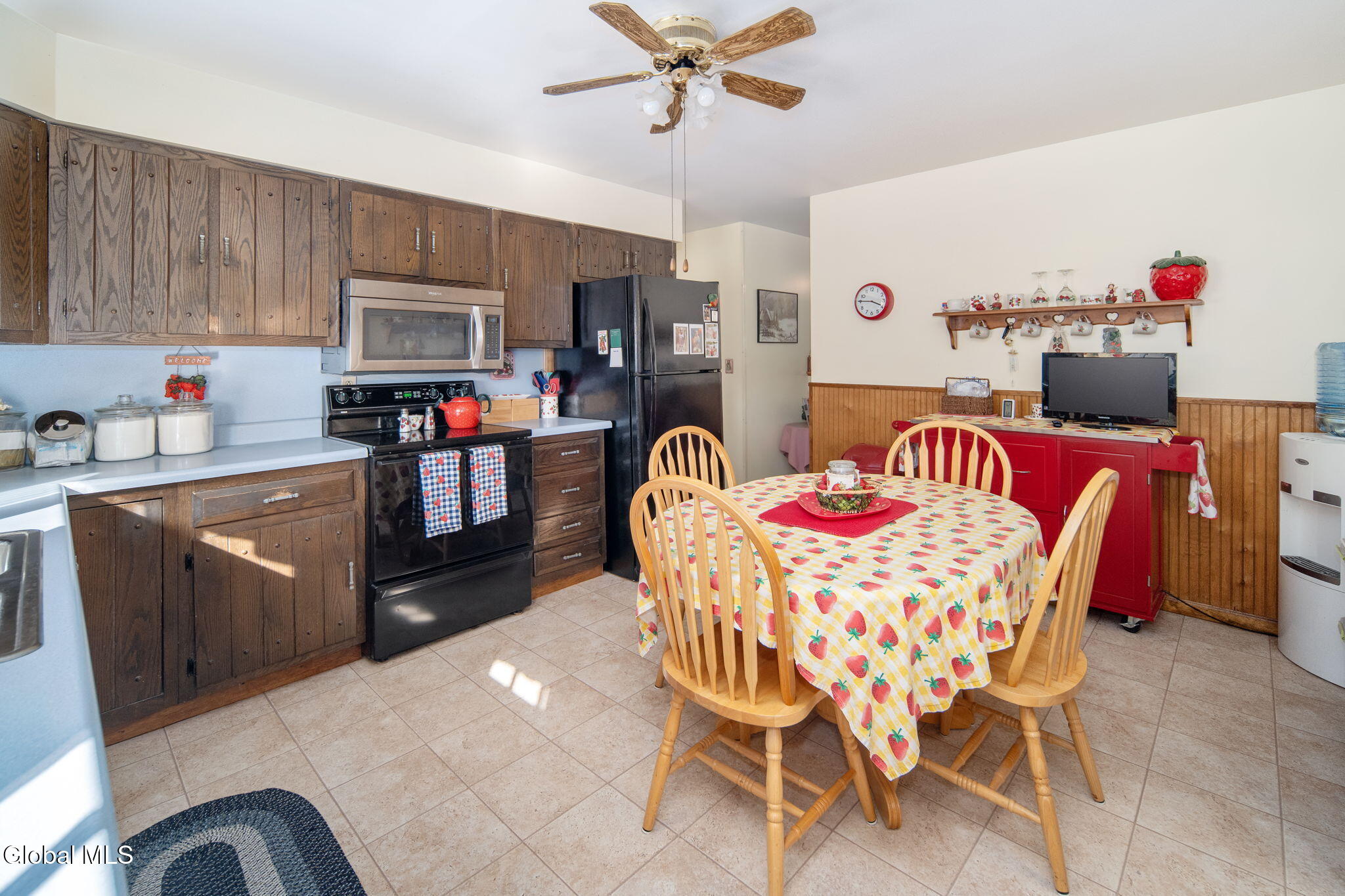 83 Casey Road Schaghticoke NY 12154