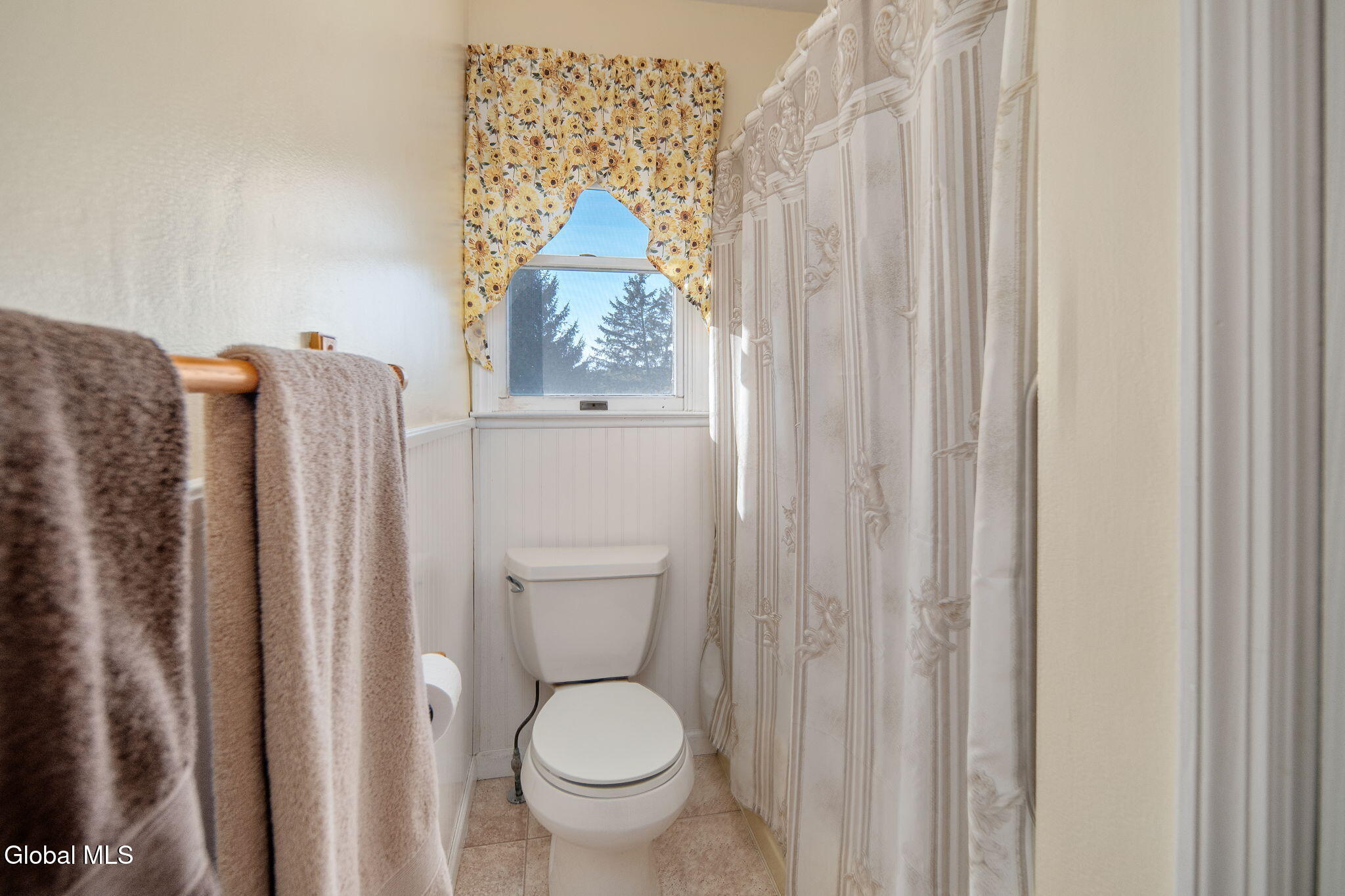 83 Casey Road Schaghticoke NY 12154