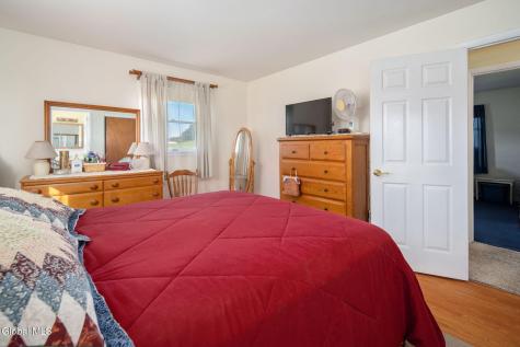 83 Casey Road Schaghticoke NY 12154