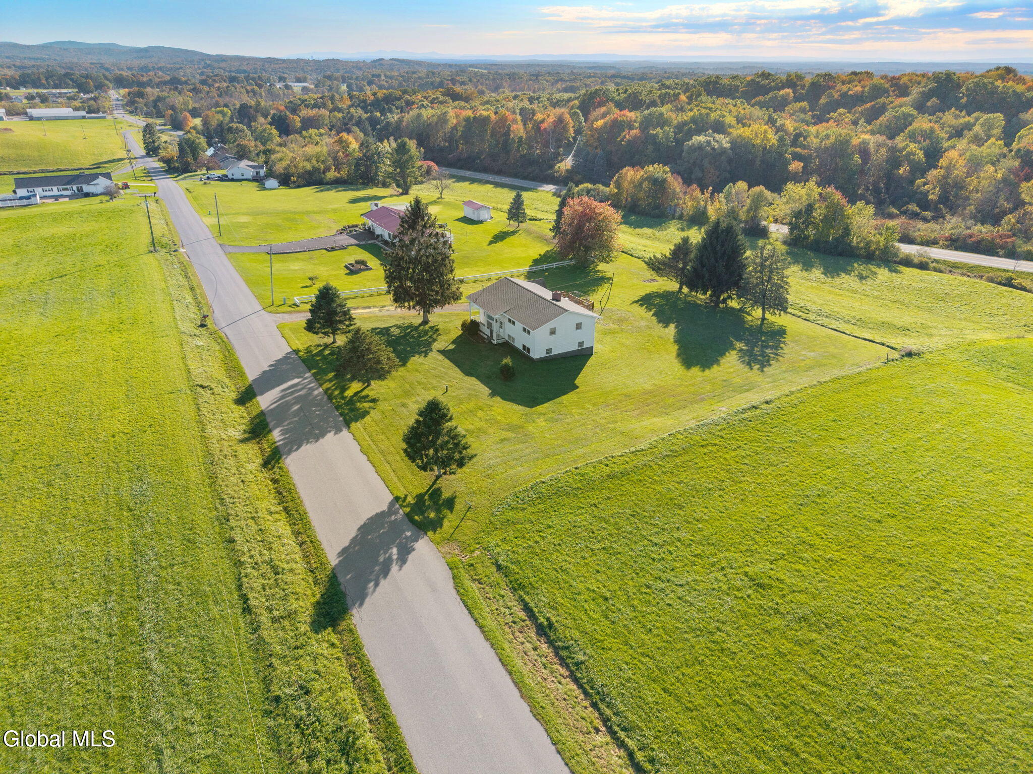 83 Casey Road Schaghticoke NY 12154