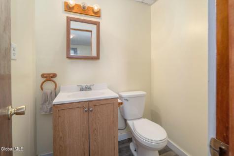 83 Casey Road Schaghticoke NY 12154