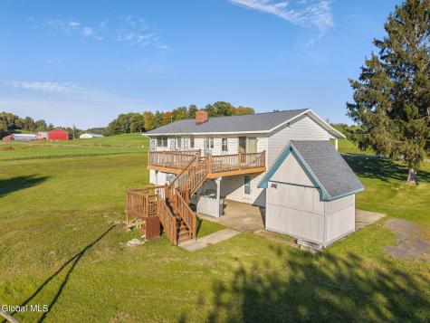 83 Casey Road Schaghticoke NY 12154